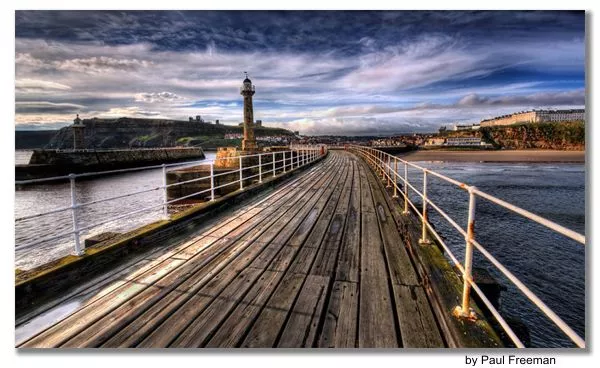 ponte sobre o lago