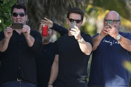 Mark Wahlberg e seus amigos